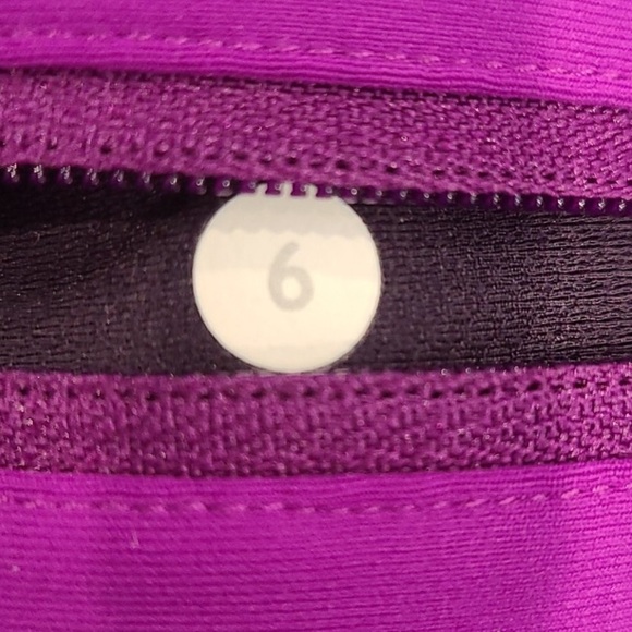 LULULEMON | Locked In Tight Reflective Sz 6 - Picture 12 of 16